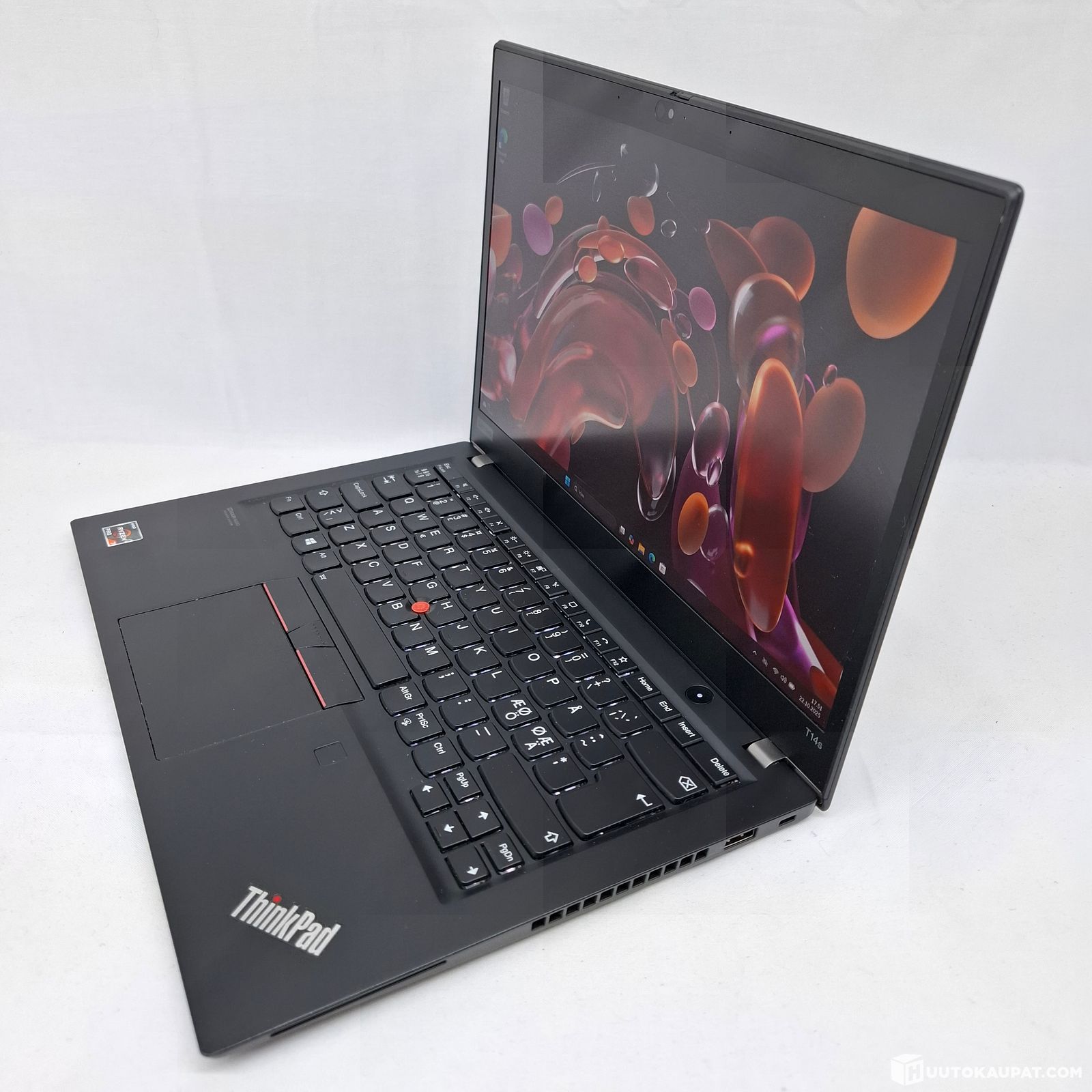 Thinkpad T14s - Image 2